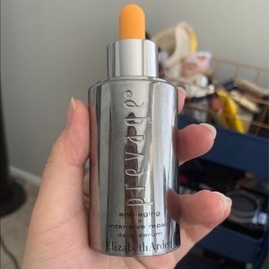 Elizabeth Arden Prevage anti-aging intensive serum